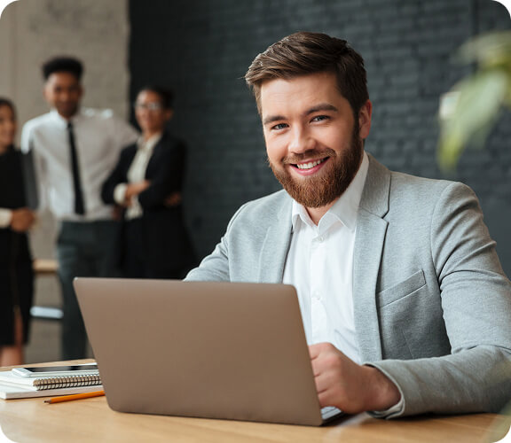 portrait-young-woman-digital-nomad-standing-office-with-laptop-smiling-working-her (13) (1)